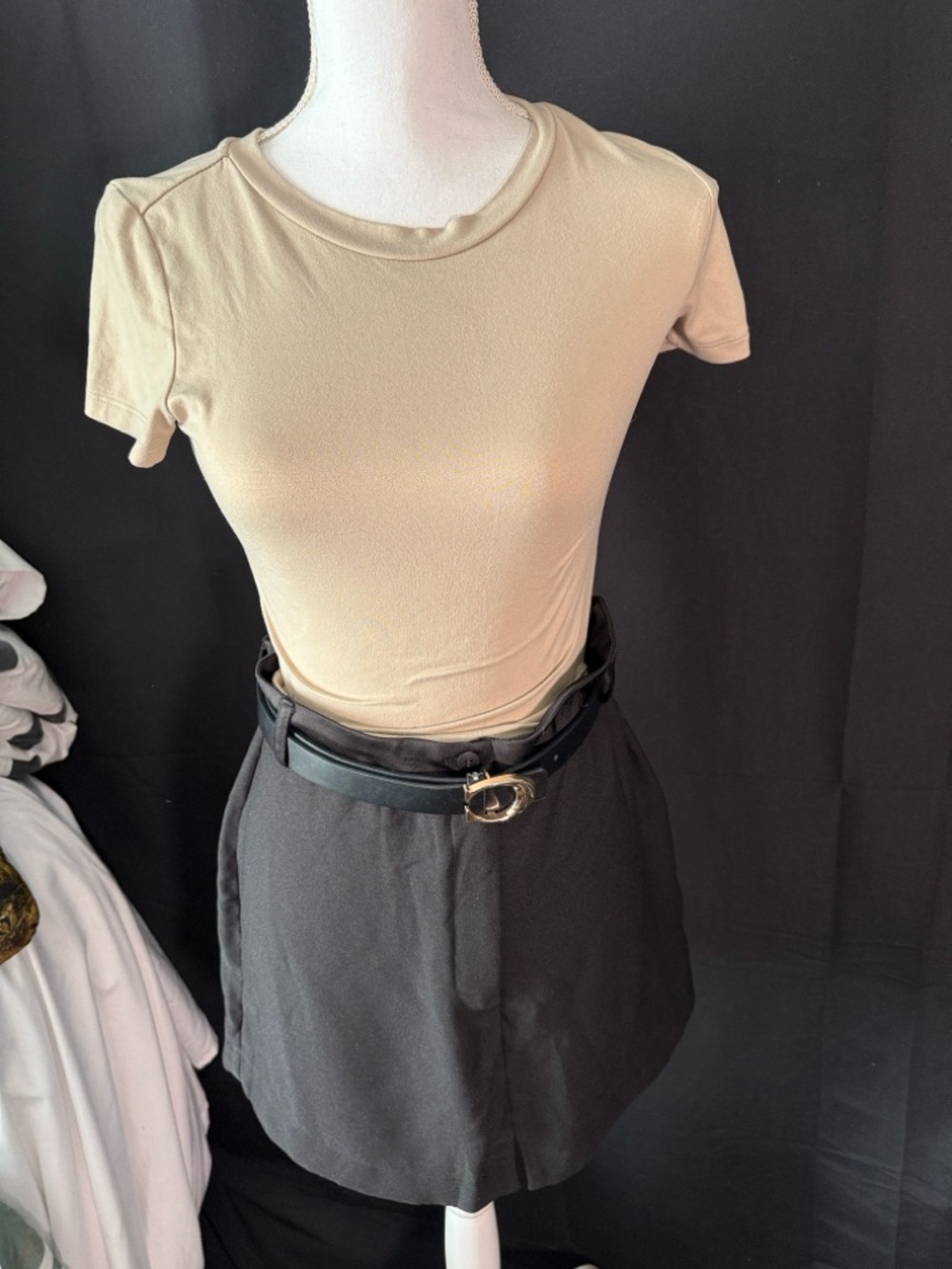 Beige Fitted Short Sleeve Tee